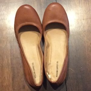Mossimo Brown Flats